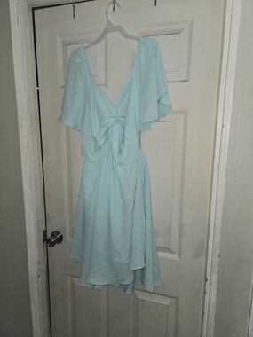 Light Green Tie-Front Women’s Dress